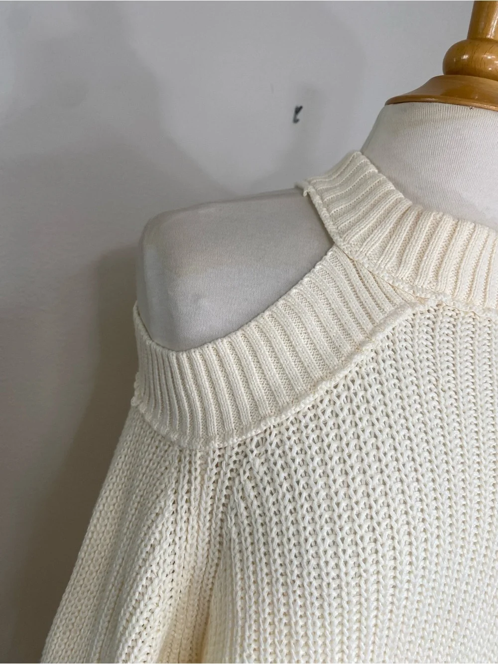 Free People Womens Cream Chunky Knit Ribbed Cutout Turtleneck Sweater Size Large